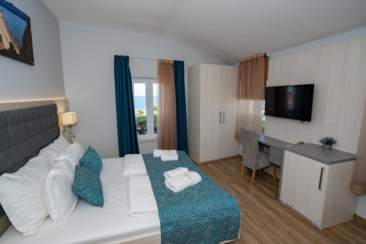Bed&Breakfast Novalis Novalja Dış mekan fotoğraf