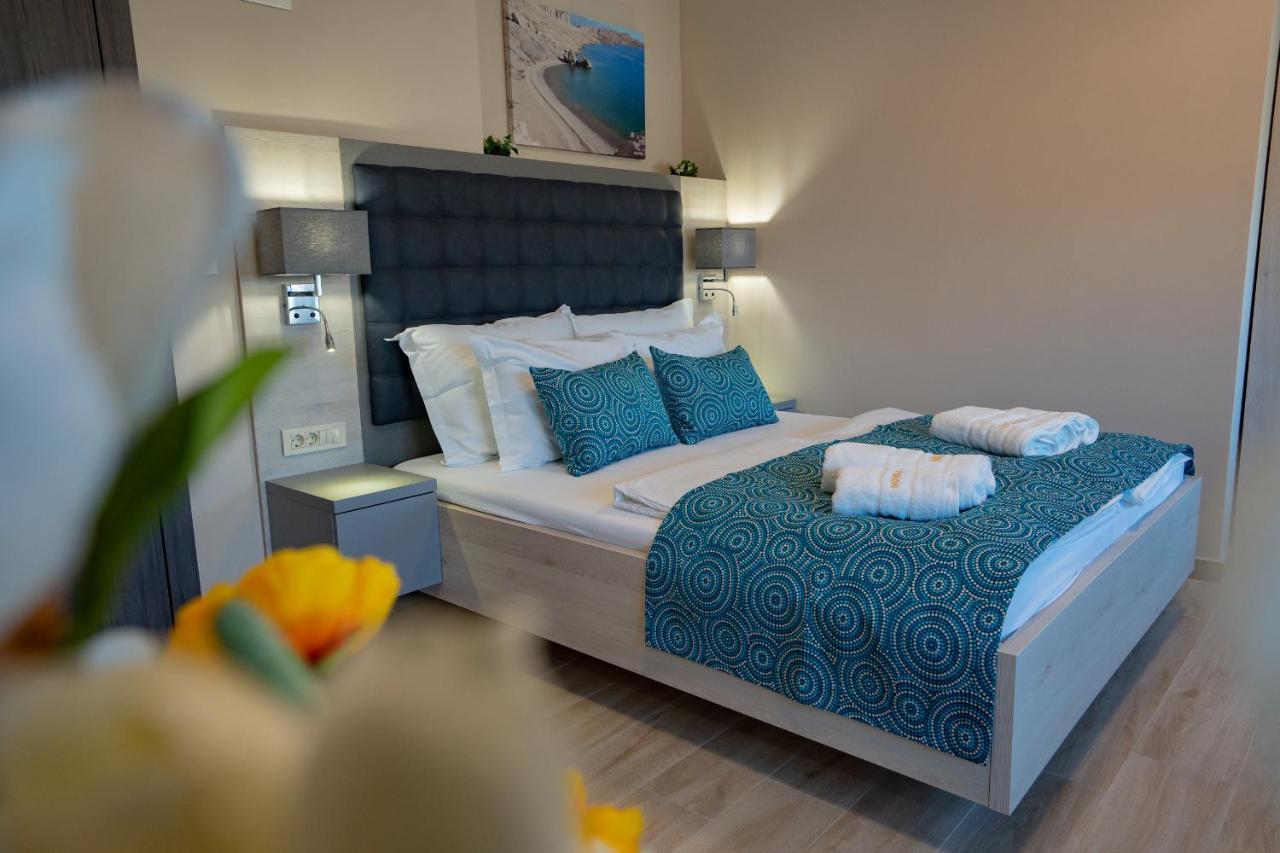 Bed&Breakfast Novalis Novalja Dış mekan fotoğraf
