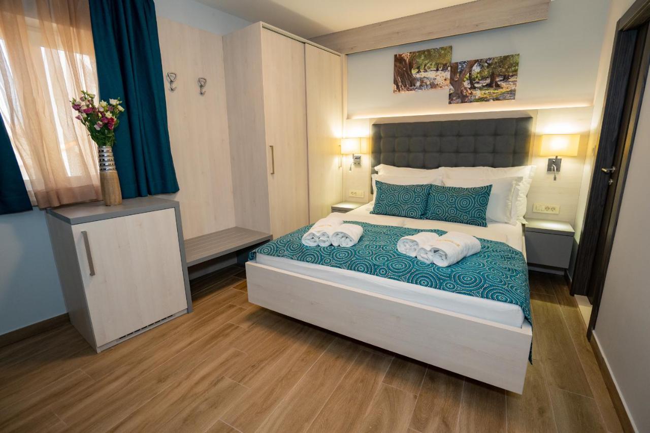 Bed&Breakfast Novalis Novalja Dış mekan fotoğraf