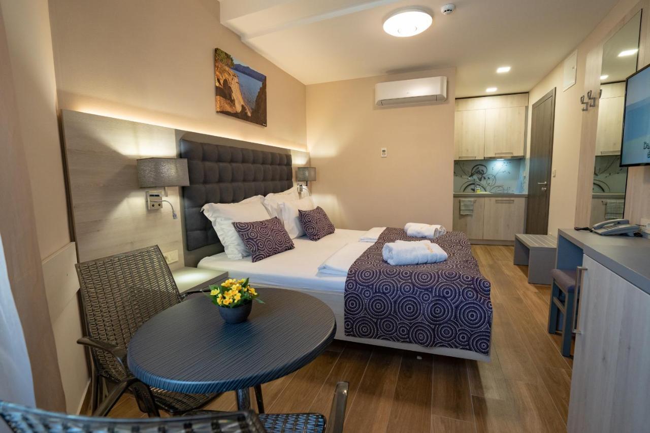 Bed&Breakfast Novalis Novalja Dış mekan fotoğraf