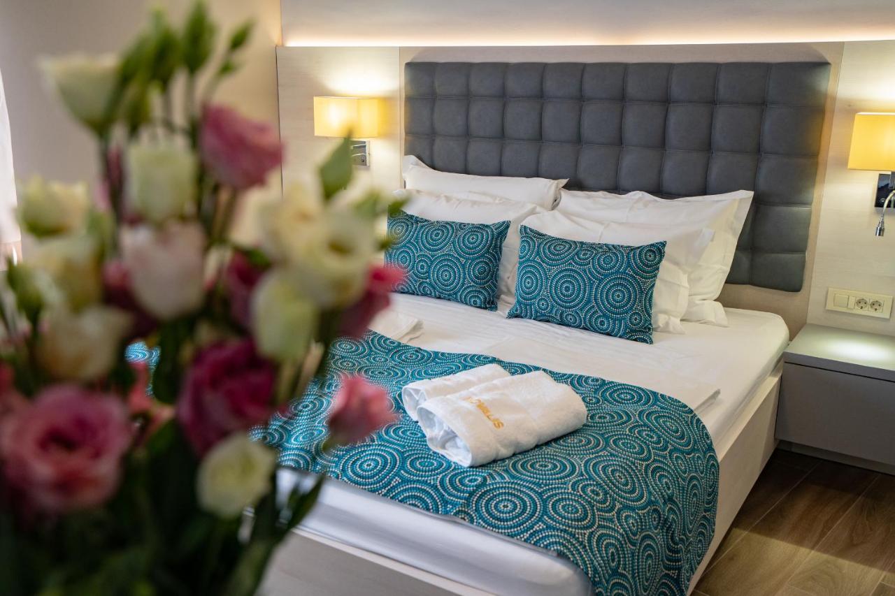 Bed&Breakfast Novalis Novalja Dış mekan fotoğraf