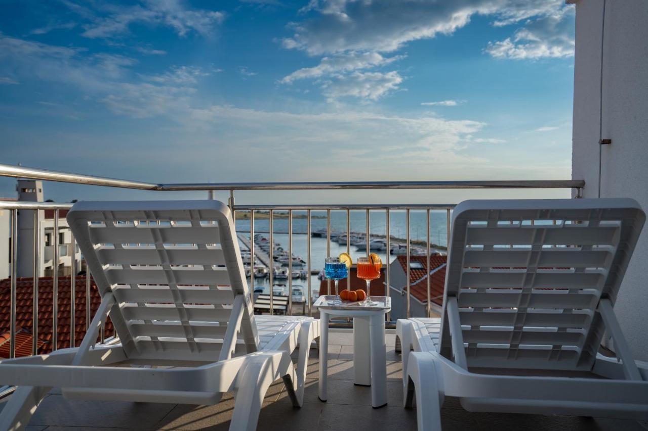 Bed&Breakfast Novalis Novalja Dış mekan fotoğraf